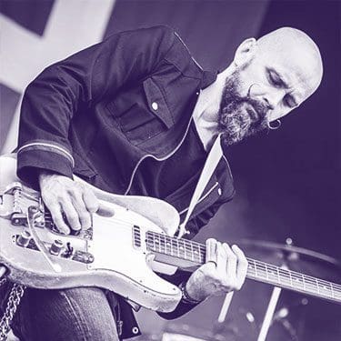 Mika Vandborg guitar