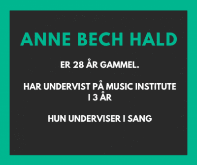 Anne underviser i sangundervisning på Music Institute