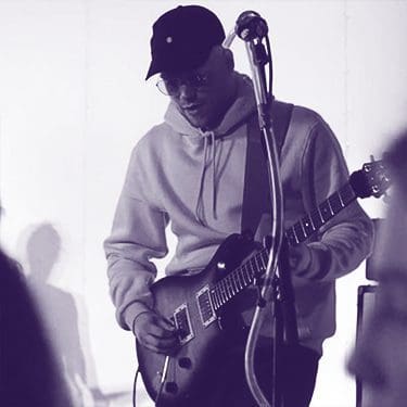August Campeotto guitarist