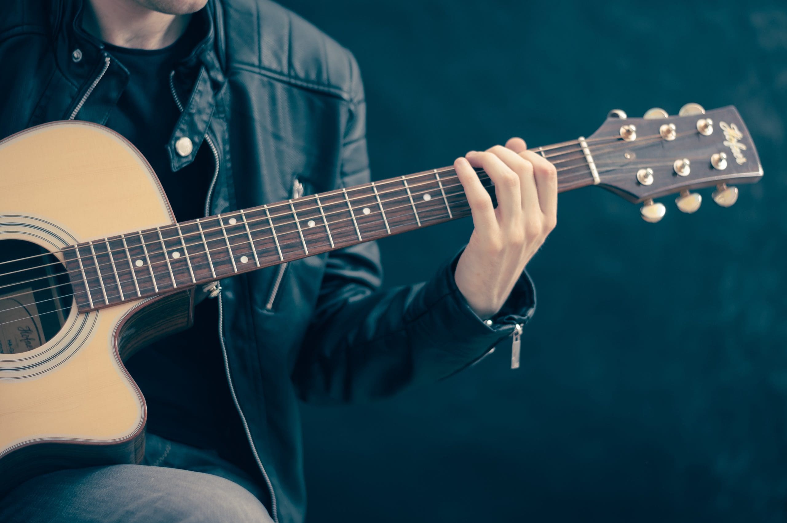 Guitar 4